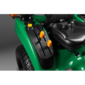 Газонокосильная машина Caiman Dako 19H 4WD Turf с декой 137 см на газонных покрышках-2