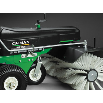 Подметальная машина Caiman SM 1000W двигатель Honda с зимней щеткой-2