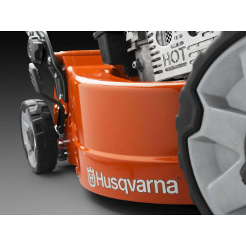 Газонокосилка бензиновая Husqvarna LC 551SP-1